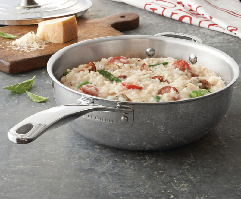 Saucier Chef's Pan with lid Le Creuset® Canada Official Site