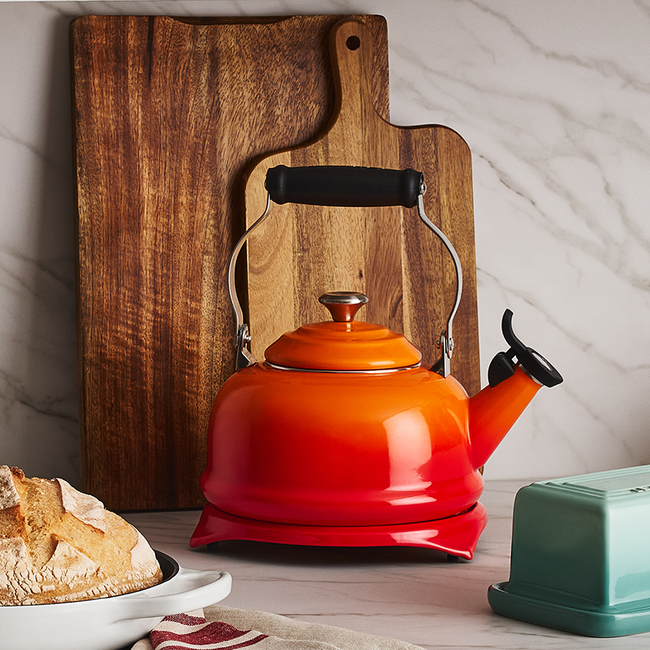 Bouilloire sifflante classique, view 4