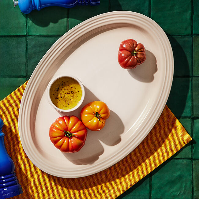 Classic Stoneware Serving Platter Le Creuset