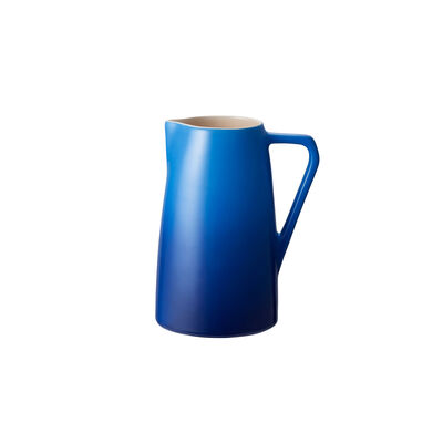 Minimalist Pitcher