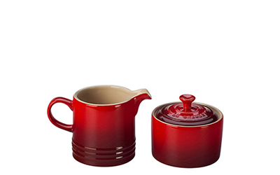 Crème et sucrier classiques