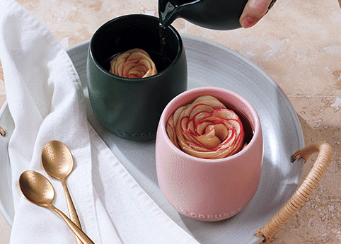 Rose Tea with Apple Rose