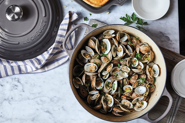 Beer Steamed Clams with Fennel and Tarragon