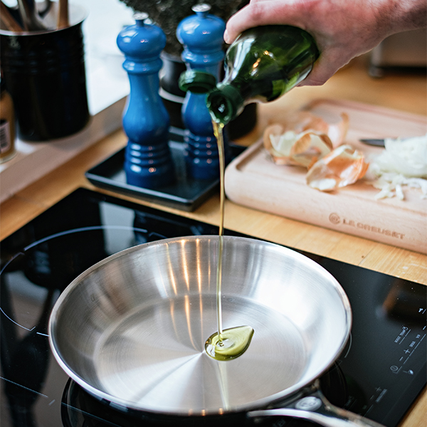Caramelized Onion, Roasted Garlic and Fried Sage Bread