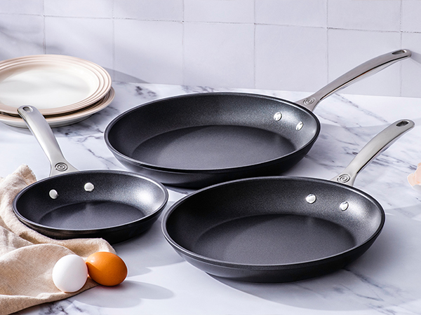 Set of 3 Toughened Nonstick Pro Fry Pans