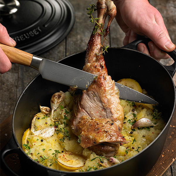 Caramelized Onion, Roasted Garlic and Fried Sage Bread