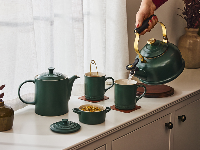 Forêt serveware in an everyday kitchen