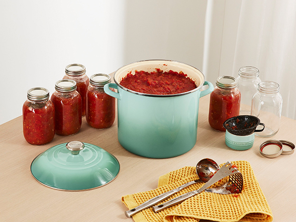 Batch Fresh Tomato and Basil for Canning