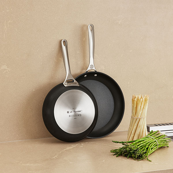 Toughened Nonstick Pro Fry Pan