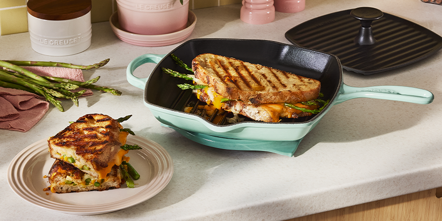 Grilled Cheese with Asparagus and Honey Mustard Sauce