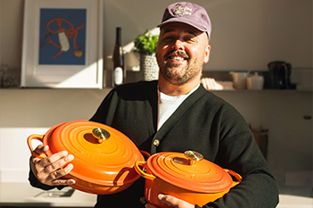 Laurent Dagenais célèbre les 100 ans de Le Creuset