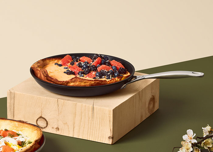Crêpes à la Danoise Sucrées avec Fruits Frais et Crème aux Agrumes