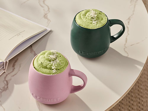 Serenity Collection Mugs in Forêt and Sugar Pink