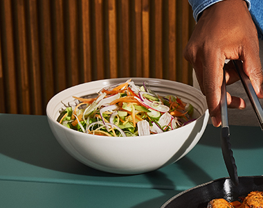 Classic Serving Bowl