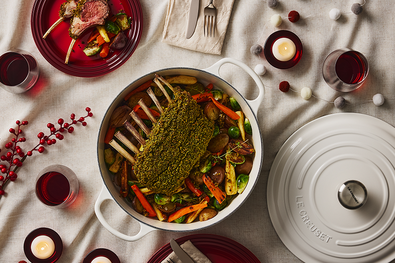 Carré d’agneau en croûte de pistaches et légumes d’hiver rôtis