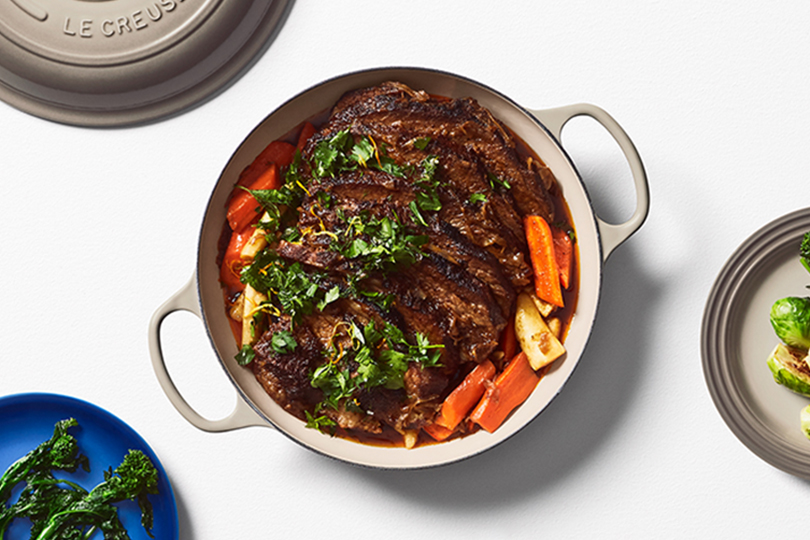 Pointe de poitrine (brisket) avec légumes d’hiver et gremolata au raifort